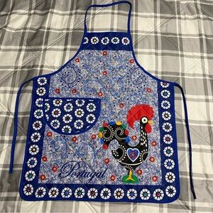 Portuguese Folklore Quilted Apron Galo de
Barcelos Rooster Made in Portugal